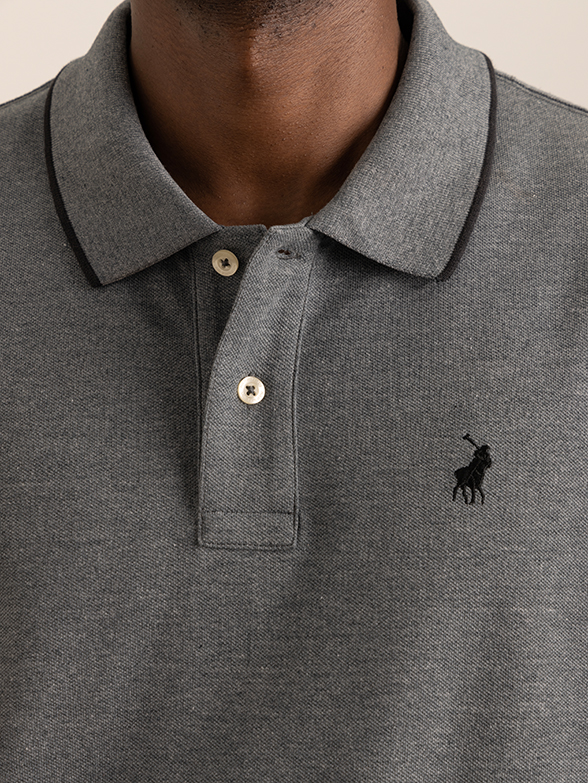 Polo Men’s Pique Charcoal Long Sleeve Golfer | Polo SA